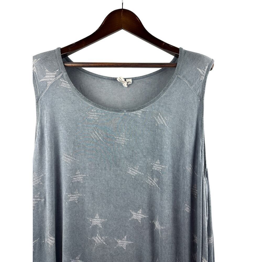 Women’s Cable & Gauge 3X Slate Grey Tank w/ Lighter Grey Stars - Picture 2 of 5